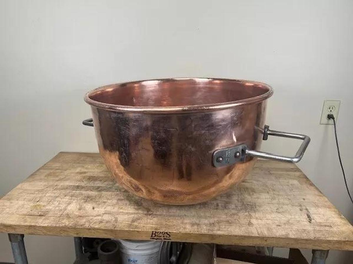 Used Copper Kettle - Savage Bros. - Candy / Chocolate