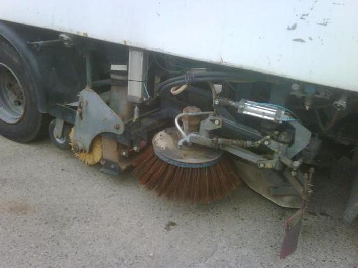 Gebruikt 1996 DAF 45, with Beam S5000 Left and righthandside working