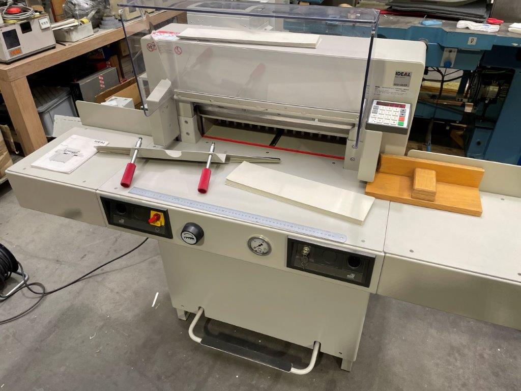 Used Cutting machine Ideal Digicut 522105 EP from 2008