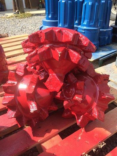 Used 17-1/2" Steel Tooth Bit