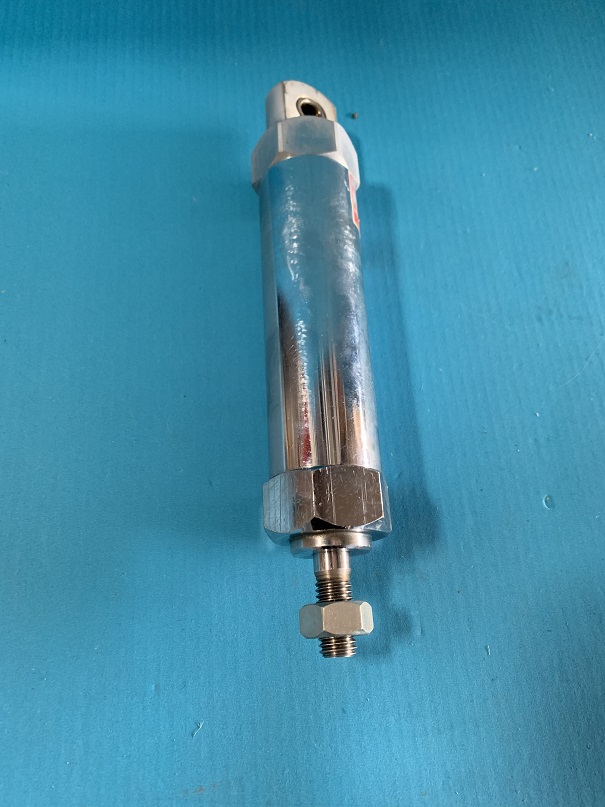 Used Farcon LZF-M28PD-0 Air Cylinder