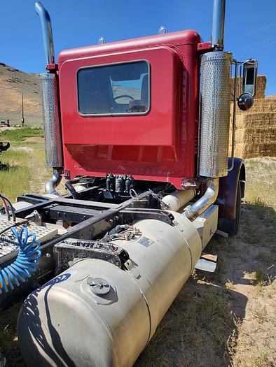Used 1995 Peterbilt 378 Truck w/ 720k Miles