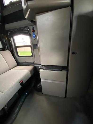 Used 2017 KENWORTH t660