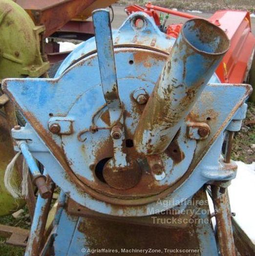 Usato MOLINO POLVERIZZATORE CECCATO OLINDO ATTACCO 3 PUNTI