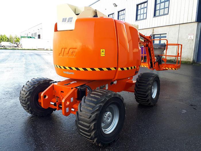 Used 2011 JLG 450AJ