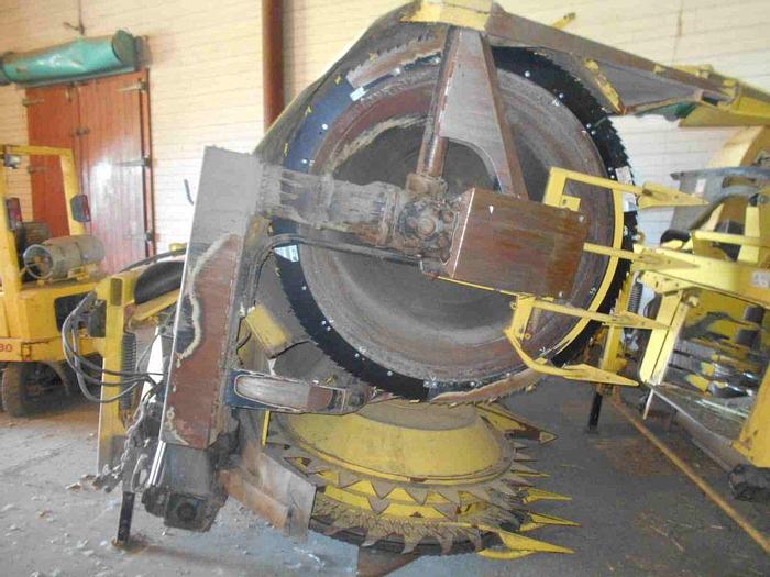 Used John Deere 678 Rotary Header