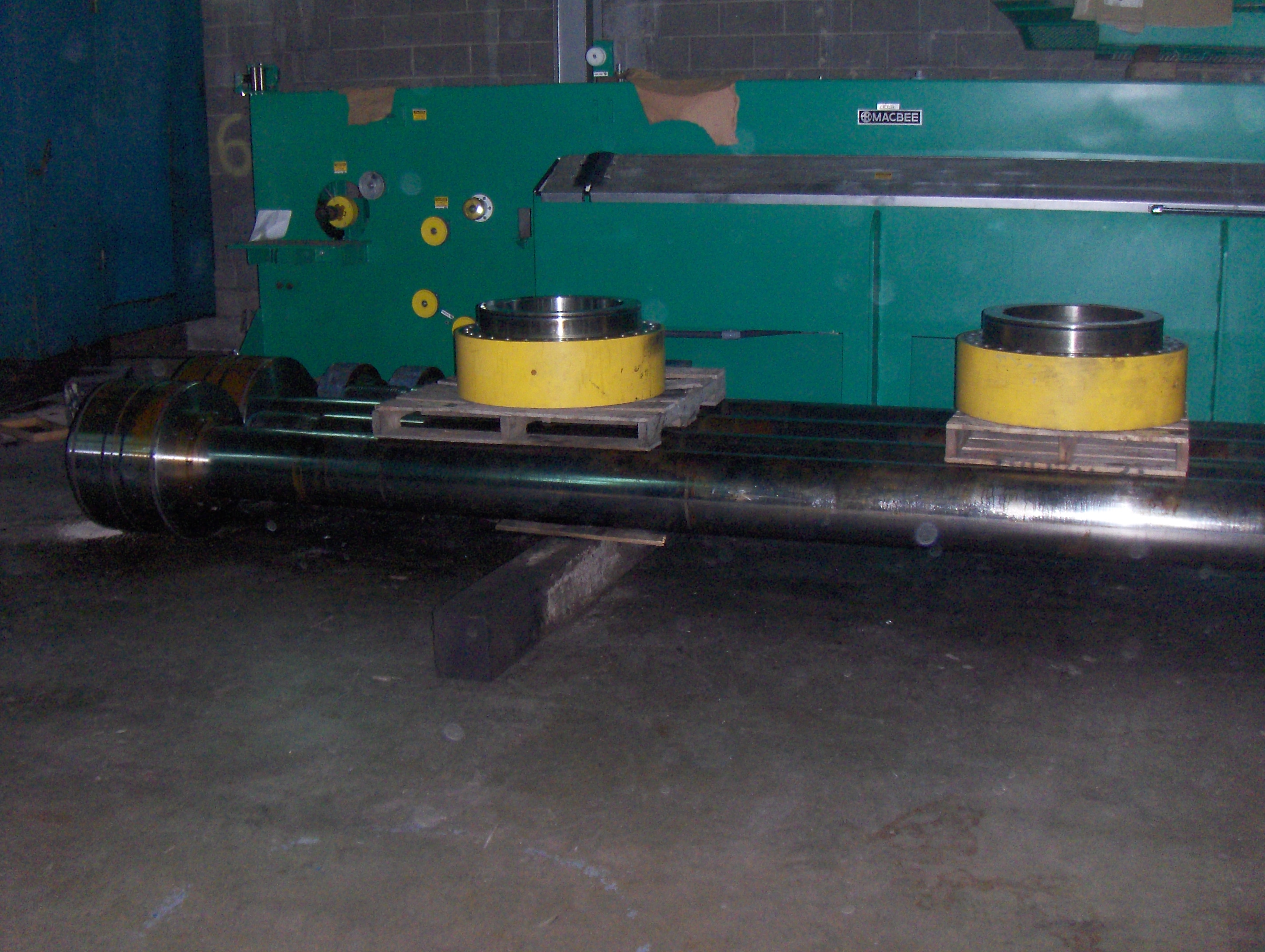 Used 2,000 Ton Engel Hydraulic Press; 4 Post Dn-Acting; Mint; Mfg. 1995