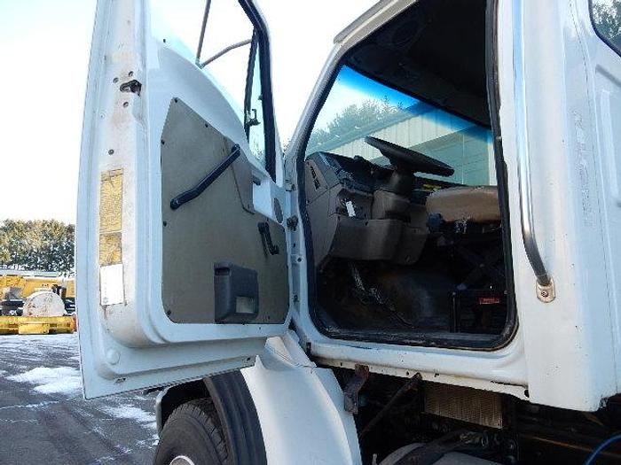 Used 2007 Sterling LT-9513- Stock #: 8796