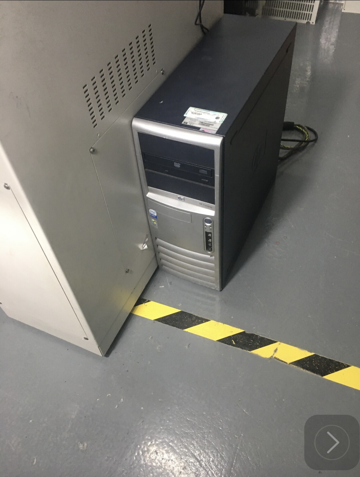 Used Hitachi S-3000N SEM