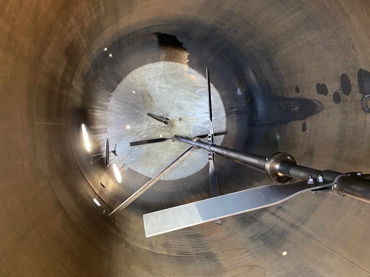 Usato Serbatoio con agitatore, da 37000 Litri