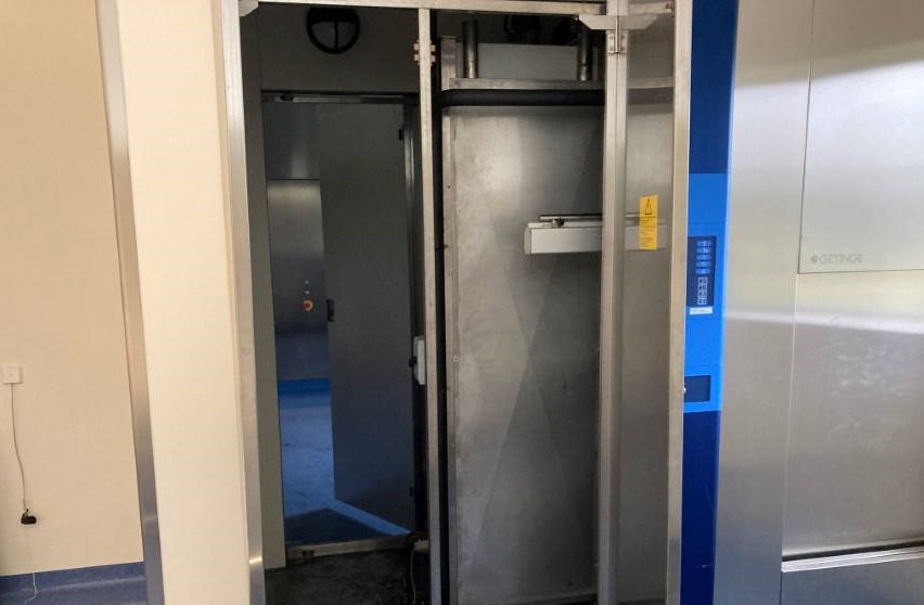 Used GETINGE Autoclave GE 672X920X13502 for Sale at MLTCEurope