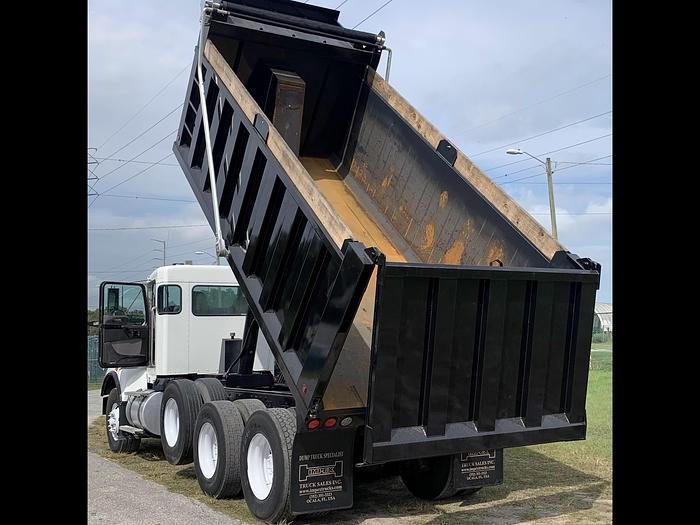 Used 2011 Kenworth T440 tri axle dump truck
