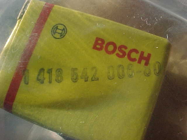 Used BOSCH FUEL VALVES 1 418 542 006 800