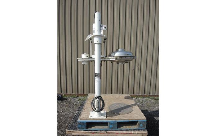 D'occasion USED ANDRITZ SCREEN, 17" DIAMETER, STAINLESS STEEL, PEDESTAL MOUNTED VIBRATORY SCREENER