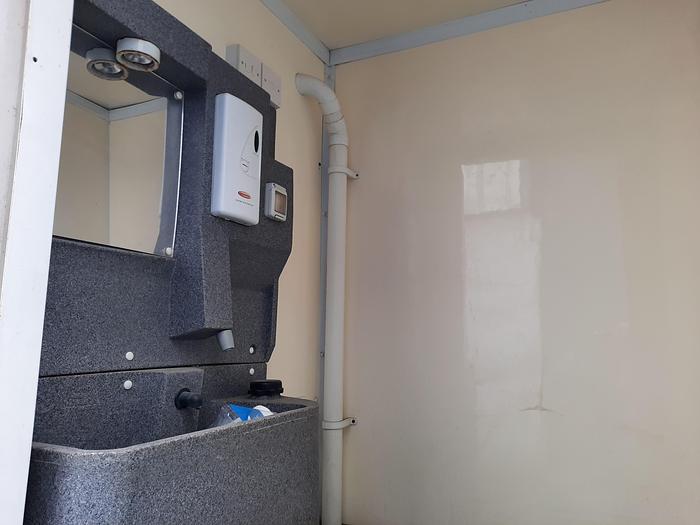 Used Boss  CANTEEN & OFFICE SPACE