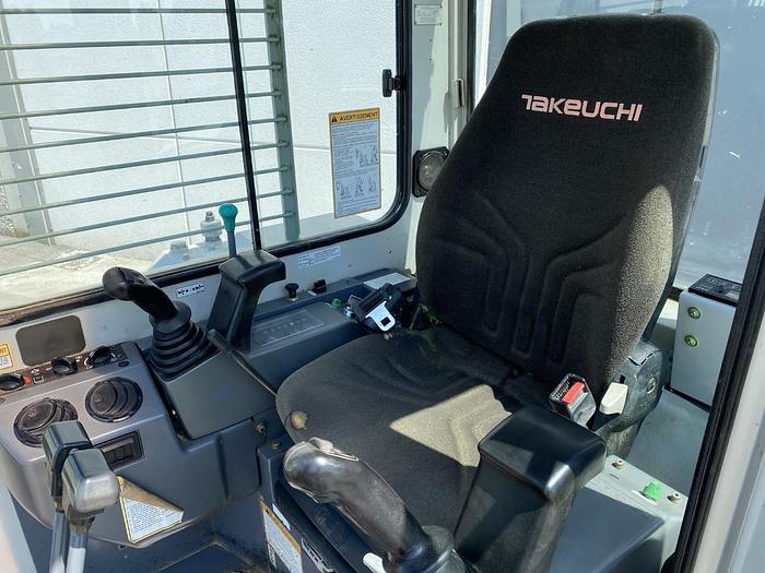 Usato 2015 TAKEUCHI TB 153FR