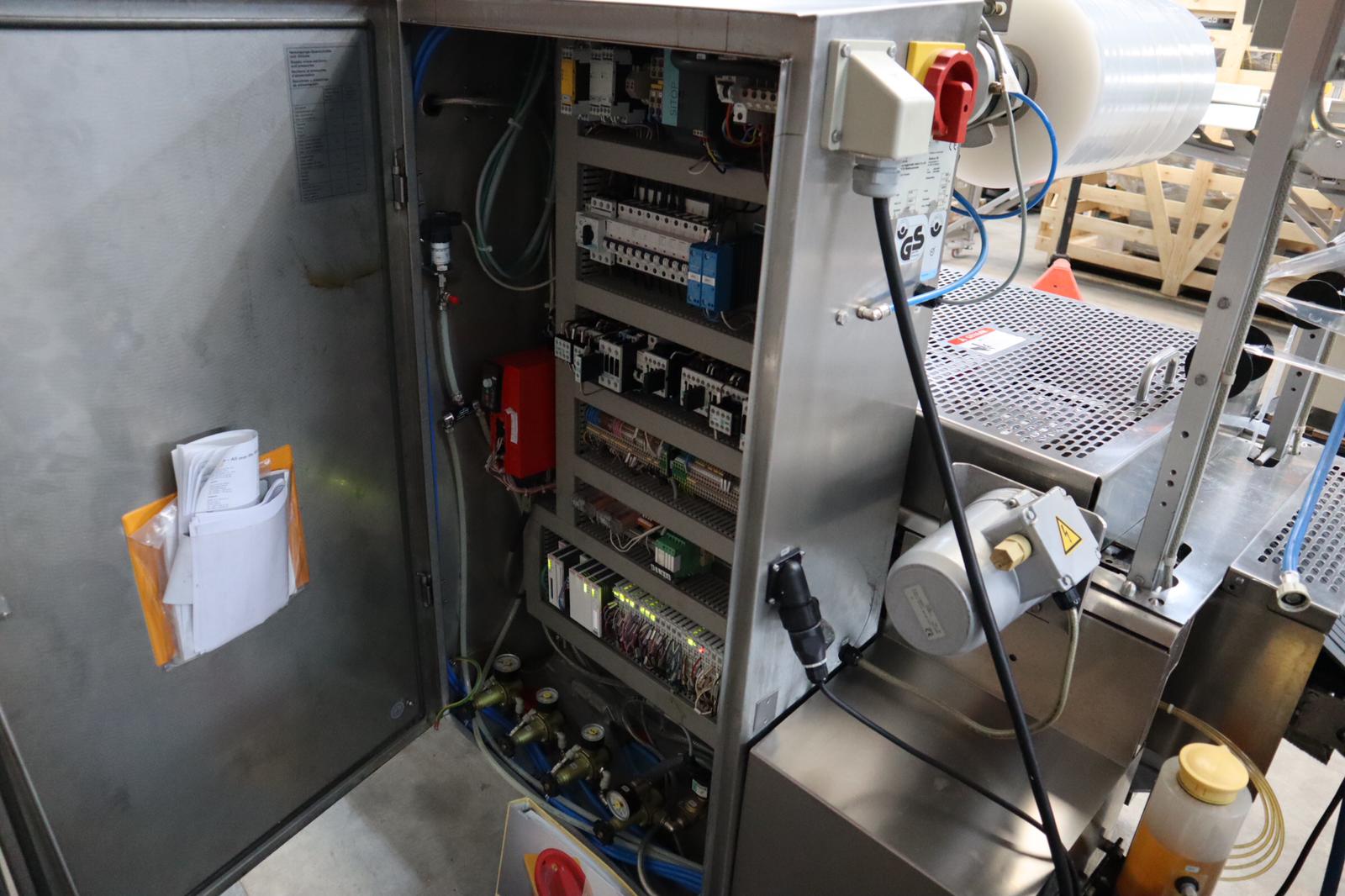 Used Multivac R120 thermoformer