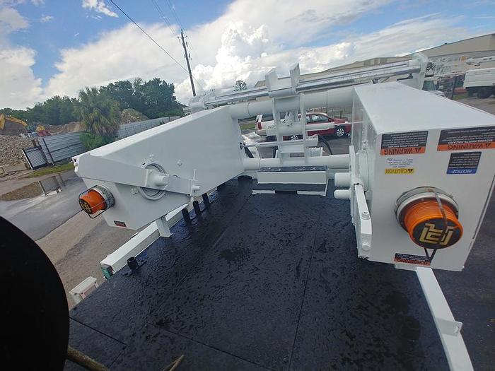 Used 2007 International 7400 Altec LP108 Cable Puller Truck