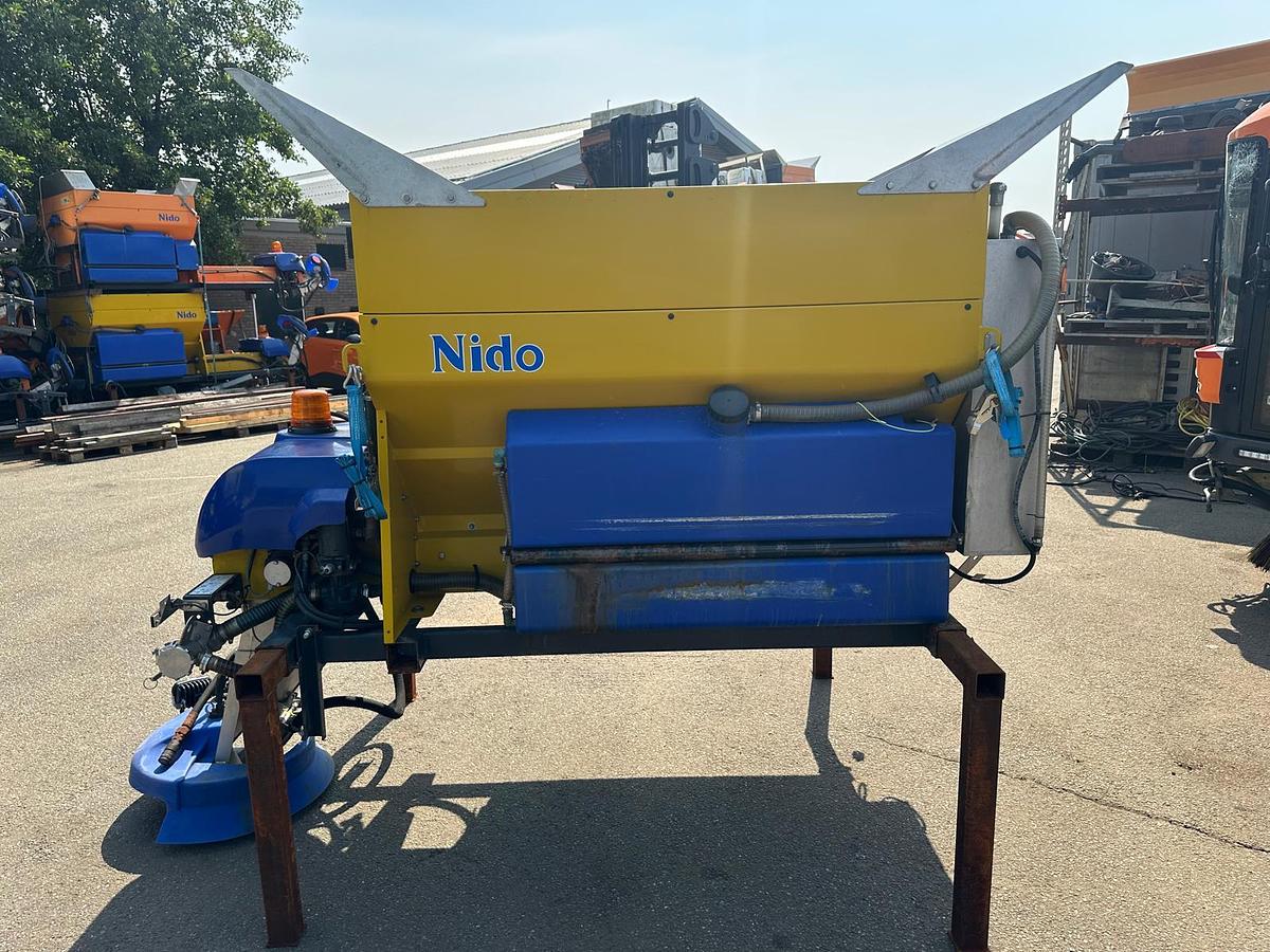 Used 2011 Nido Stratos B13L-18 VCXN-350