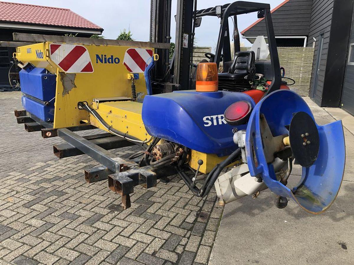 Used 2010 Nido Stratos B08L-27 VCLN280