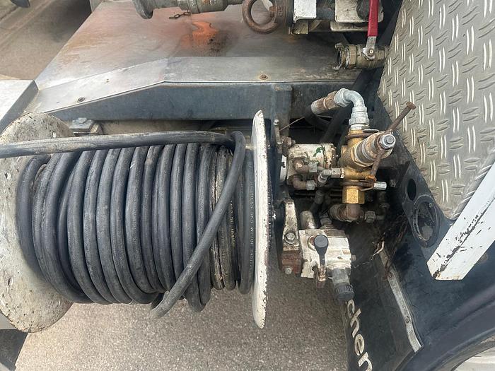 Used 2012 Mercedes-Benz 516Cdi met kolkenzuigeropbouw