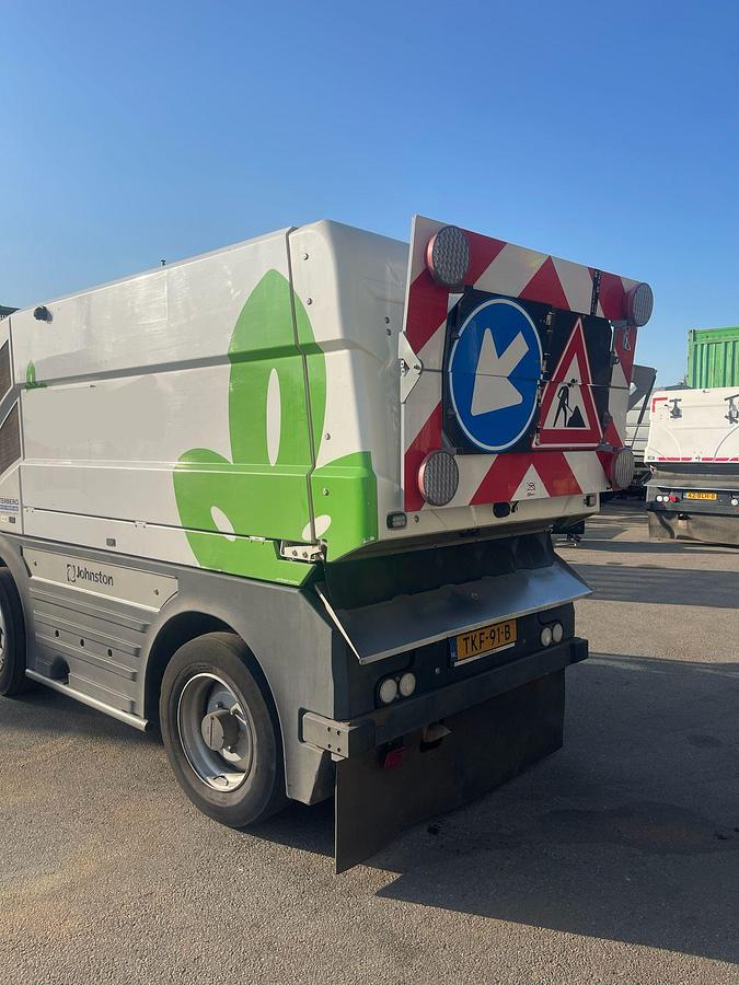 Used 2019 Johnston C401