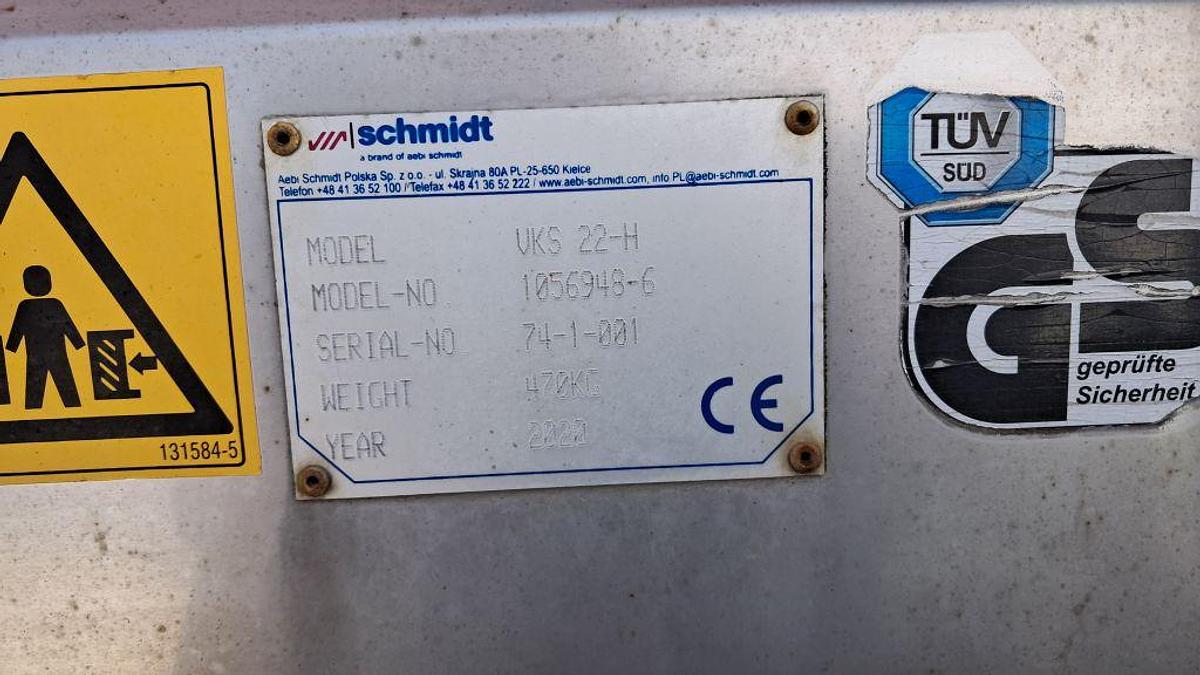 Used 2006 Mercedes-Benz Unimog U400 U400 4 x 2 / Schmidt SK350 sweeper