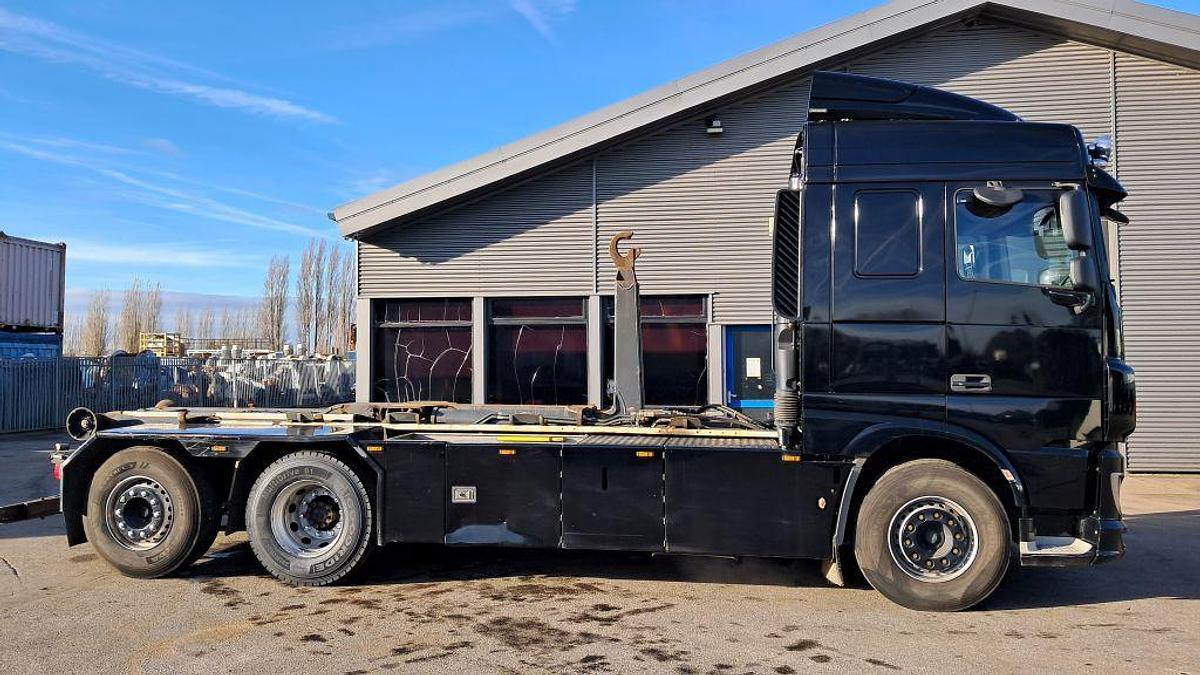 Used 2021 DAF XF 510 FAN met haakarm