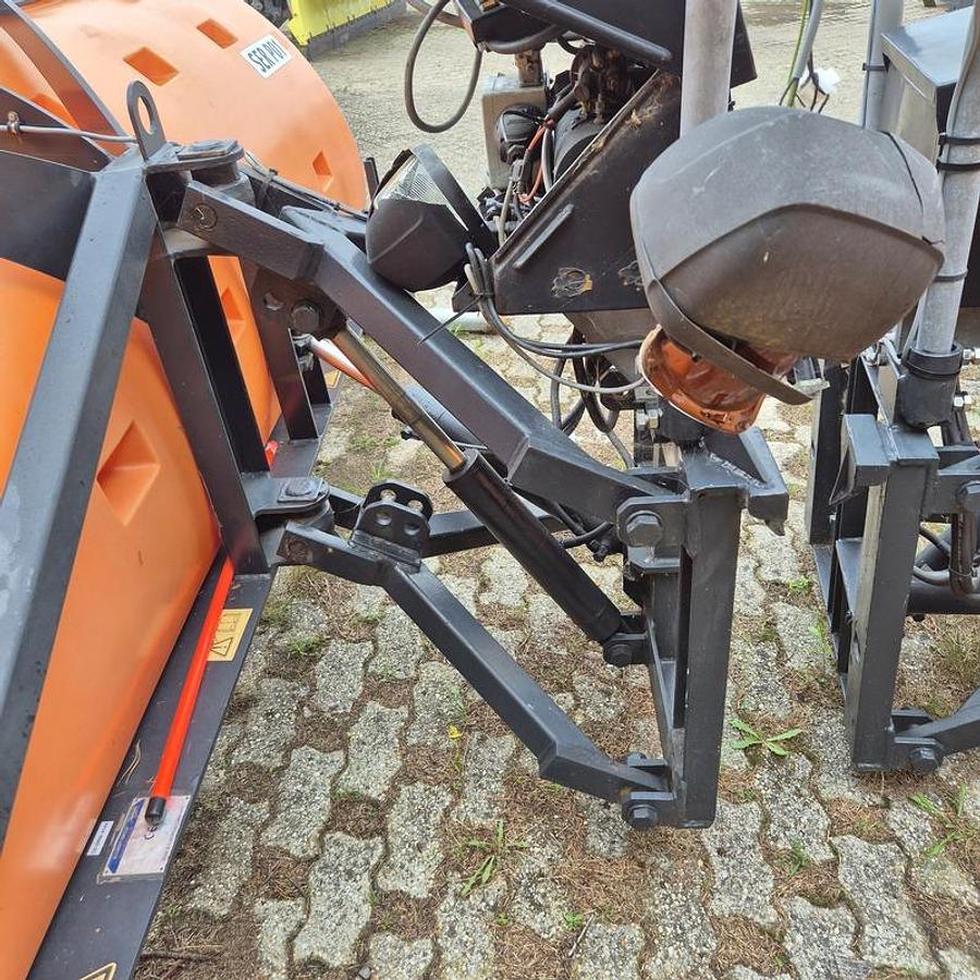 Used 2005 Nido SNK300