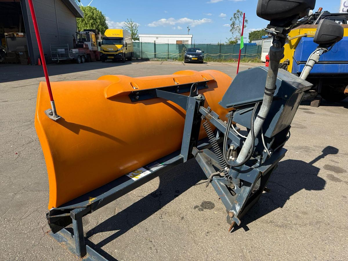 Used 1998 Nido SNK 180 R-12 EPZ -S