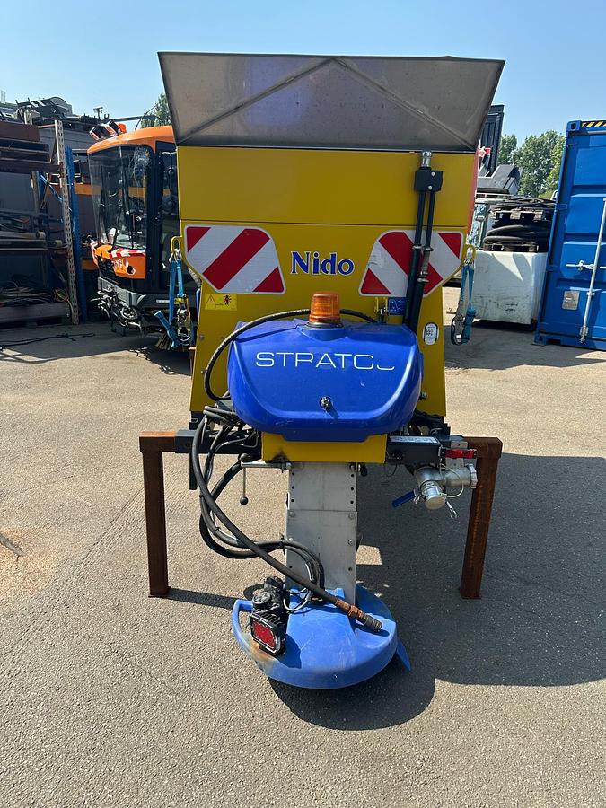 Used 2011 Nido Stratos B13L-18 VCXN-350