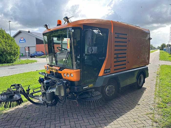 Gebruikt 2016 Ravo 580STH