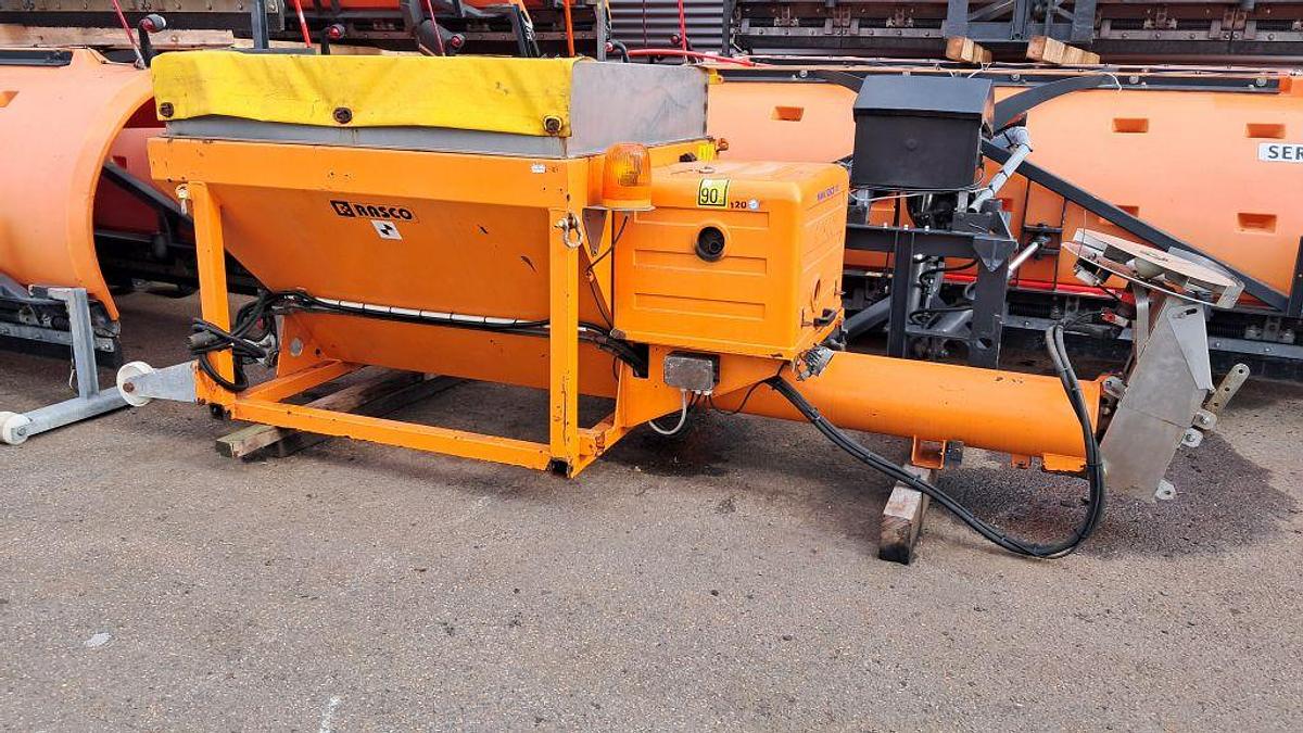 Used Rasco Motorstrooier