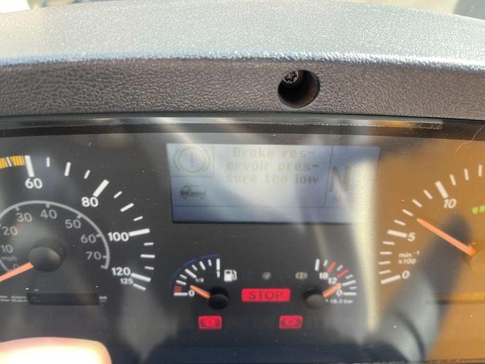 Used 2006 Mercedes-Benz Unimog 4 x 2 / Schmidt SK350 sweeper