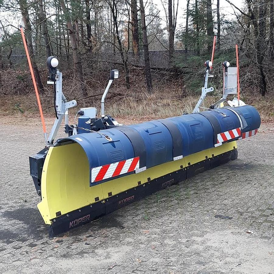 Used 2005 Nido ML51A