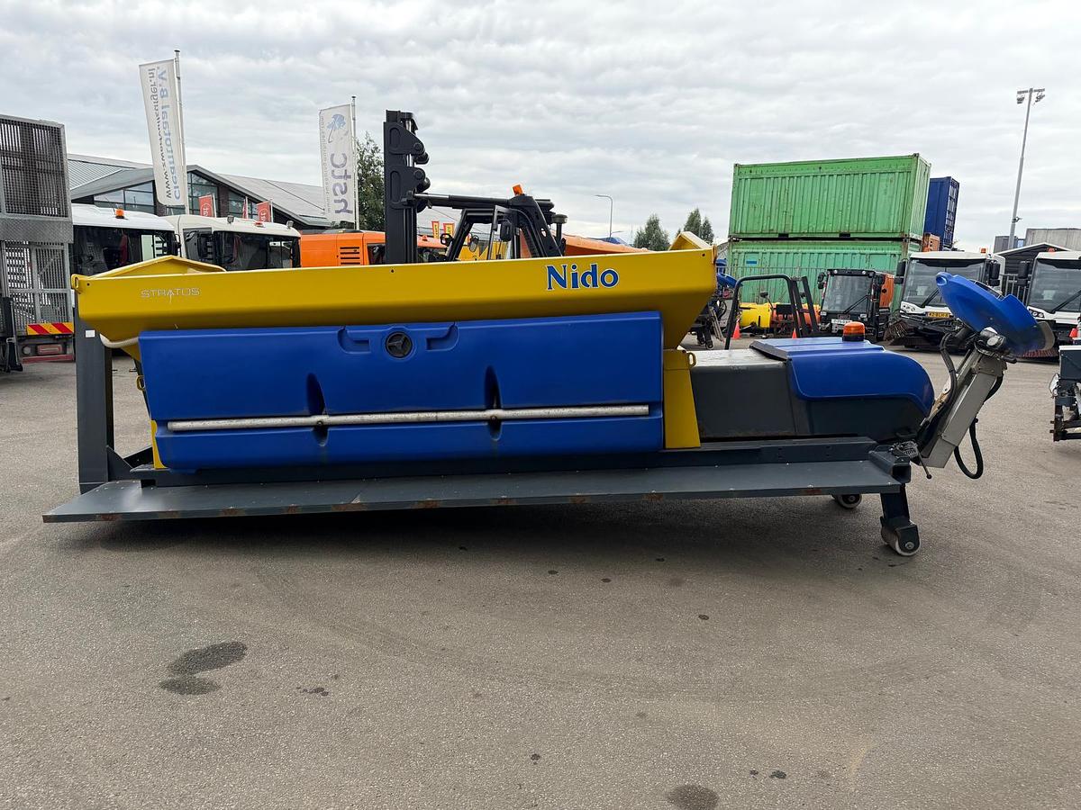 Used 2013 Nido Stratos B50-42 VCLN-490