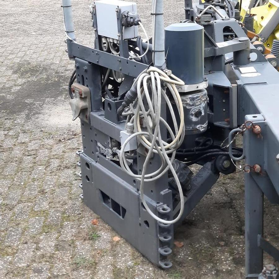 Used 2005 Nido ML51-A