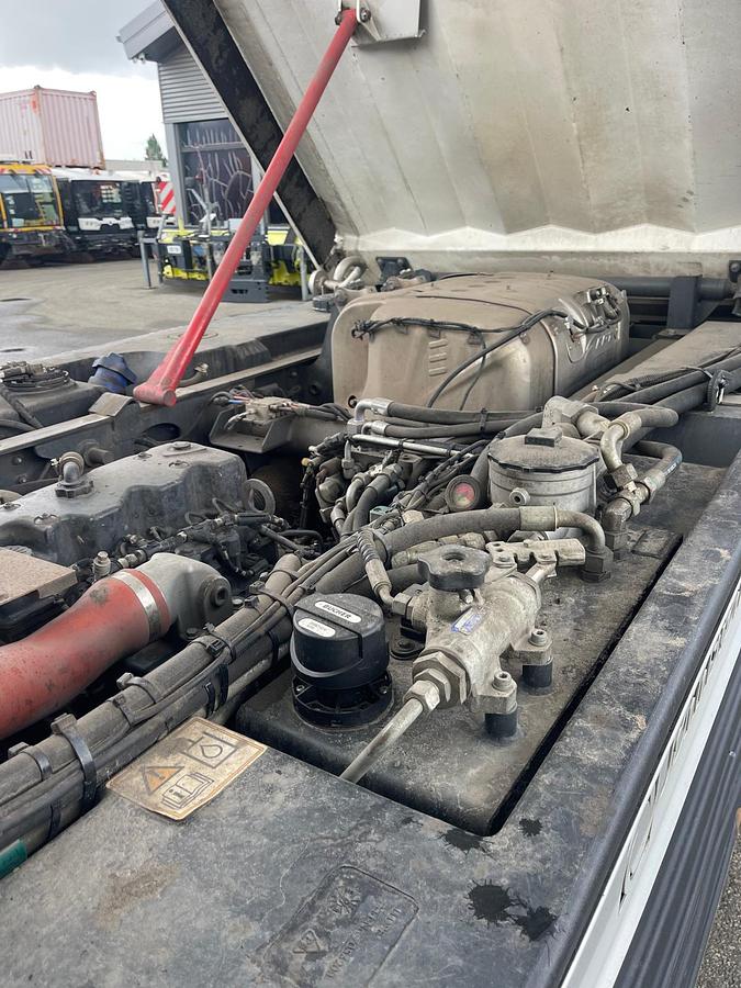 Used 2018 Johnston C401