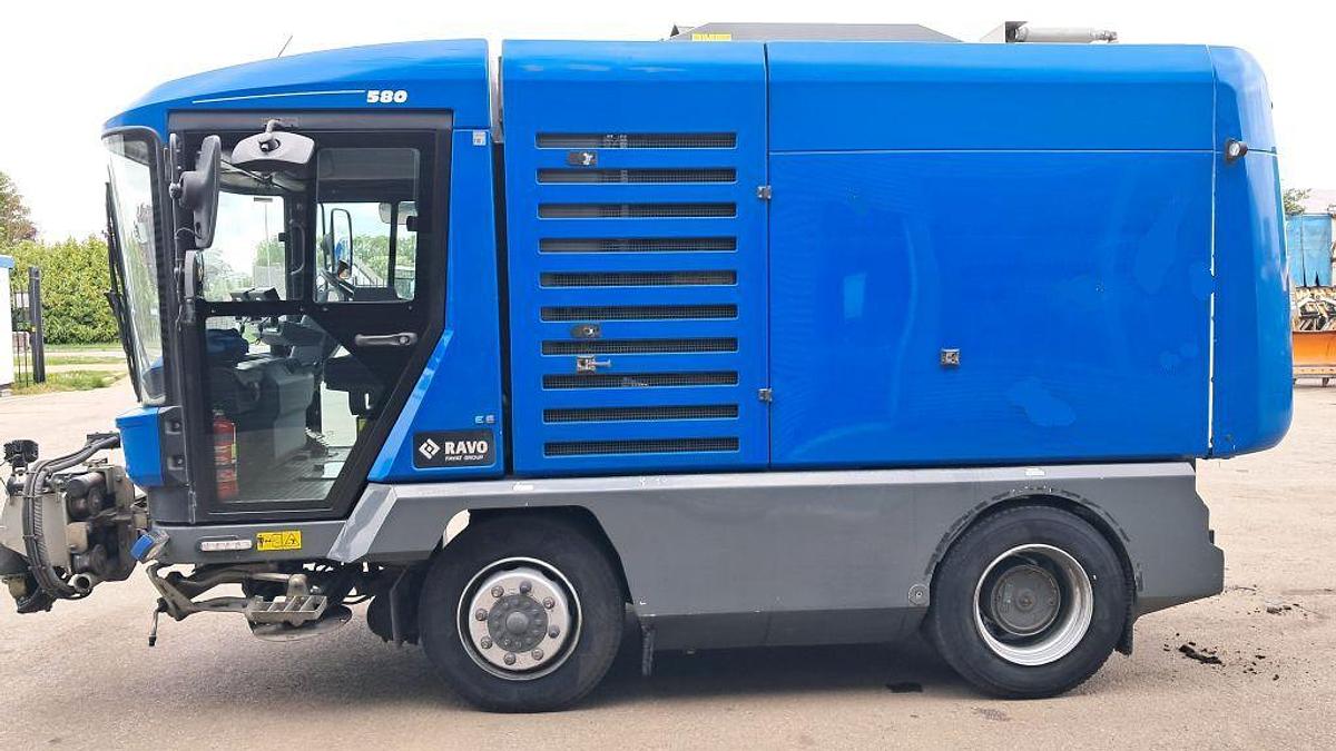 Used 2016 Ravo 540STH