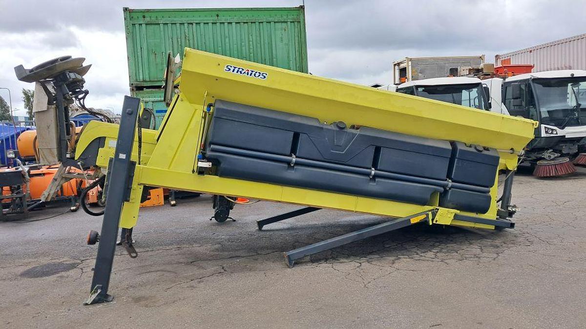 Used 2003 Nido Stratos B70-42 PALN2S