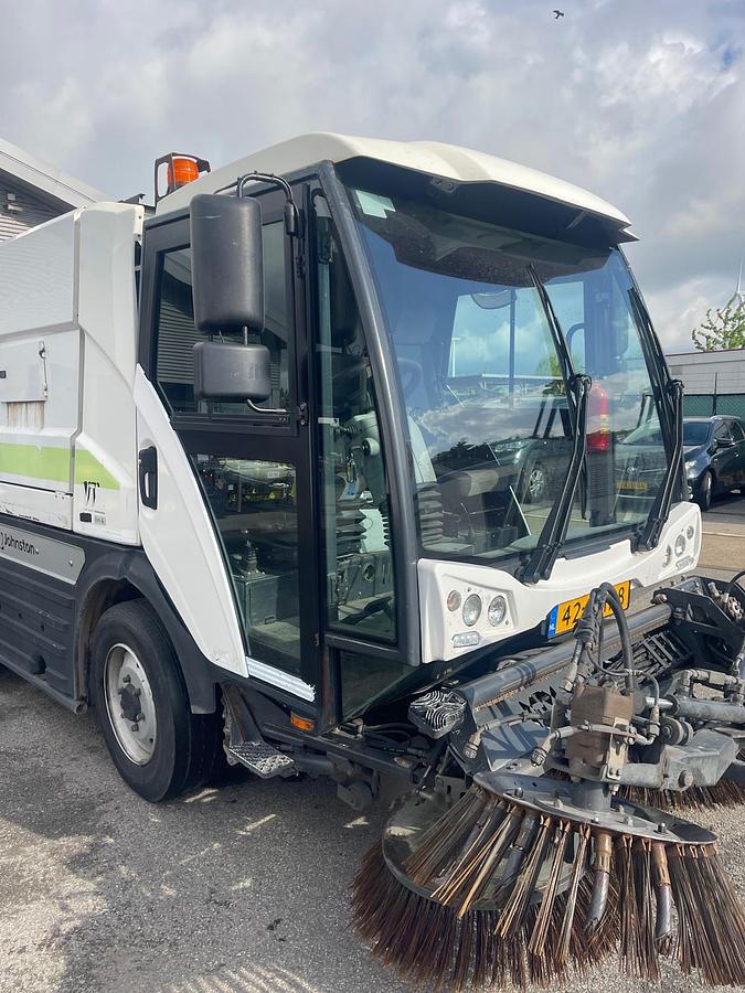 Used 2018 Johnston C401