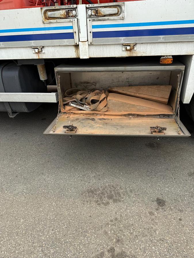 Used 2010 DAF FA CF65