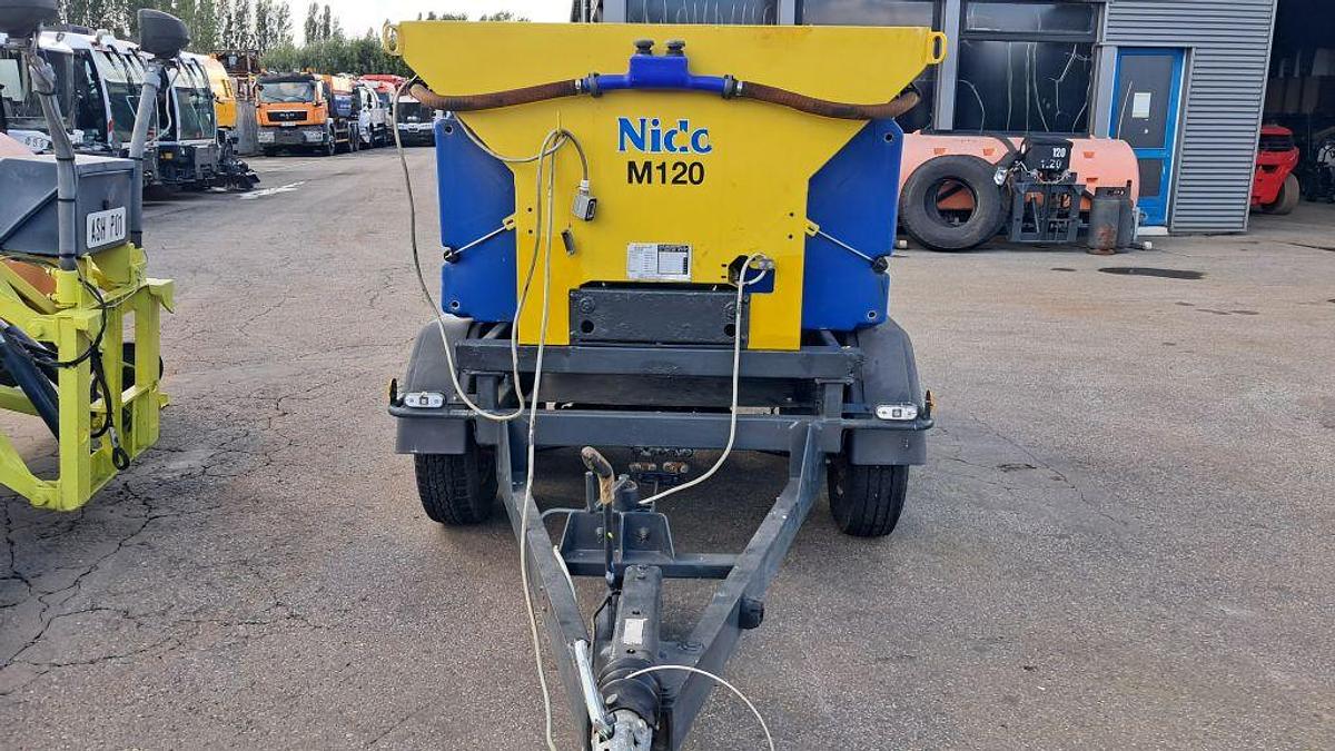 Used 2006 Nido Stratos B11-18 ACLN280