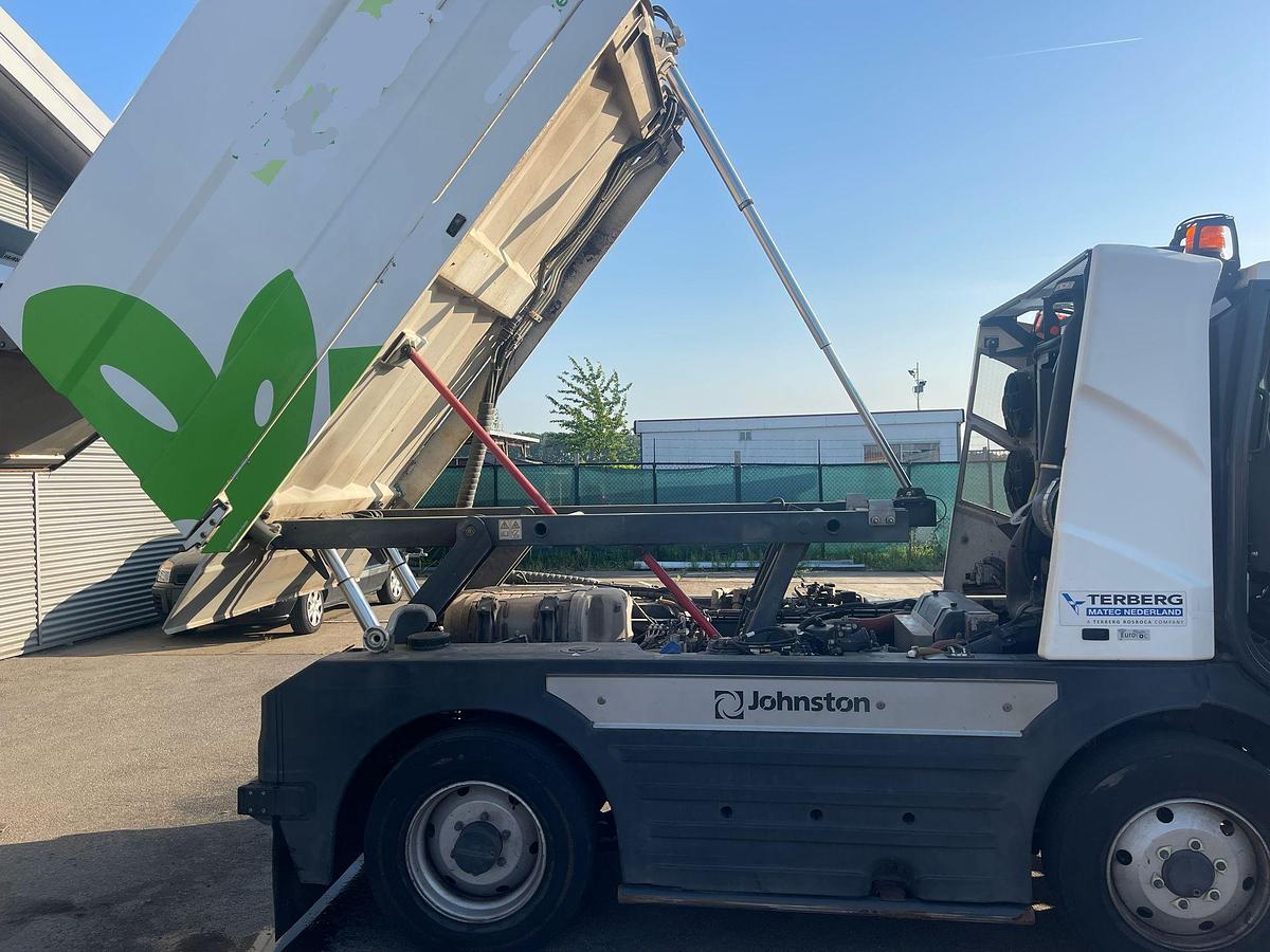 Used 2019 Johnston C401