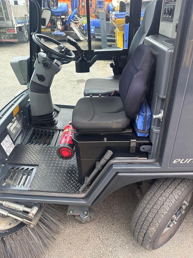 Used 2017 Schmidt Swingo 200