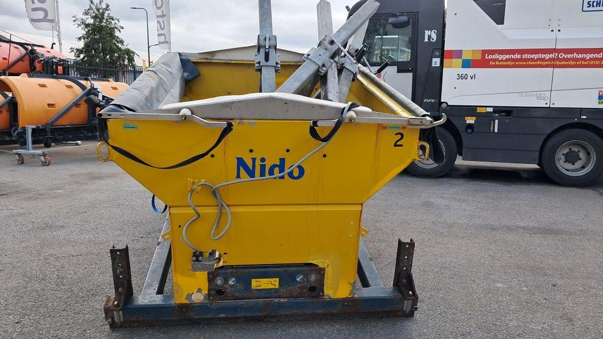 Used 2003 Nido Stratos B06-24 WAX