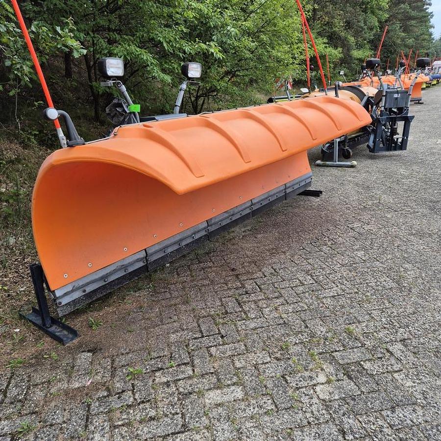 Used 2005 Schmidt SNK37