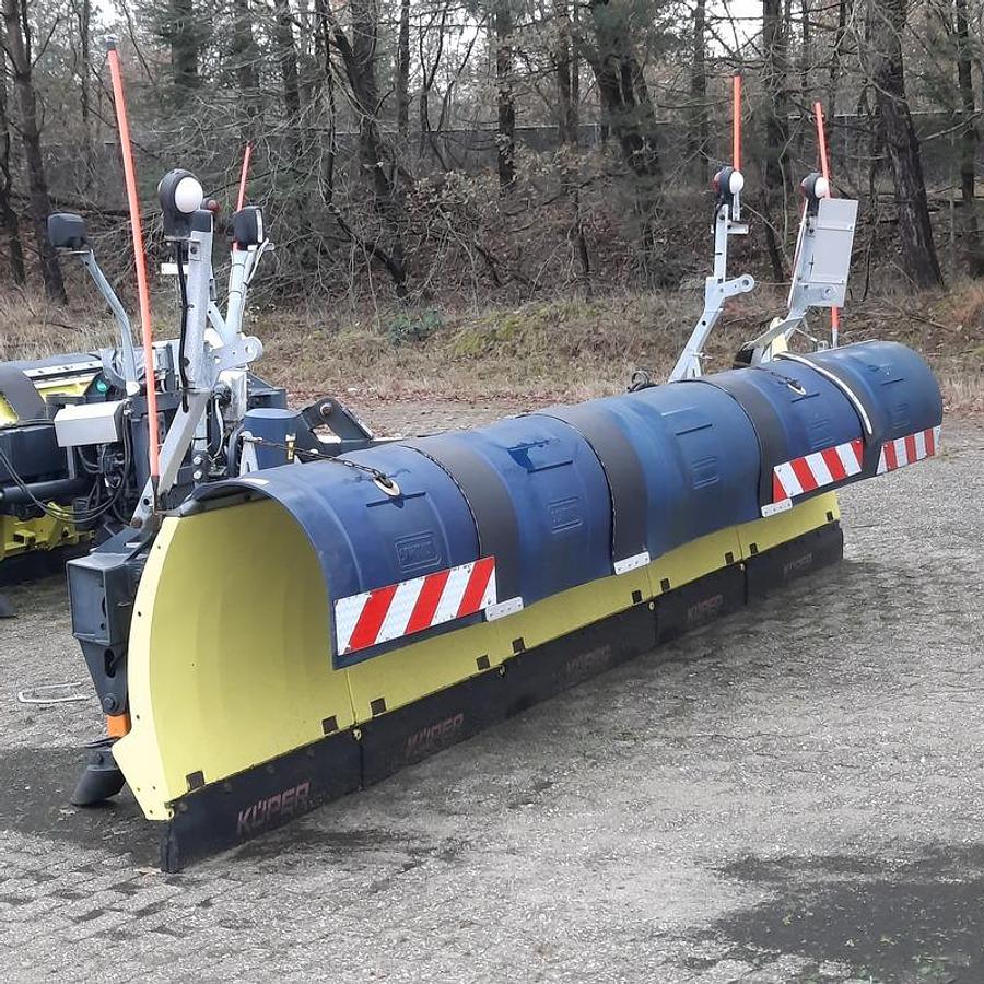 Used 2005 Nido ML51A