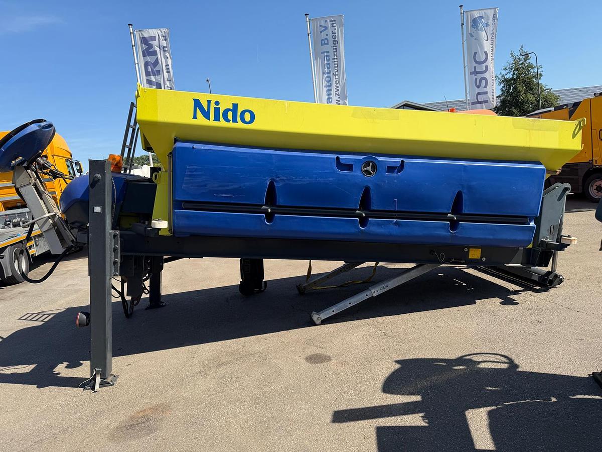 Used 2009 Nido Stratos B70-42 PCLN-700