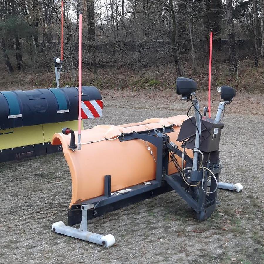 Used 2004 Nido SNK24